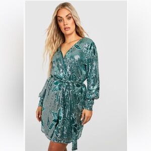 Boohoo Women’s Sequin Wrap Dress size 20